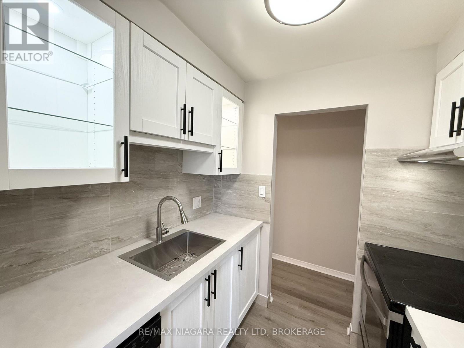 4 - 286 VINE STREET, St. Catharines (Carlton/Bunting) — photo 7