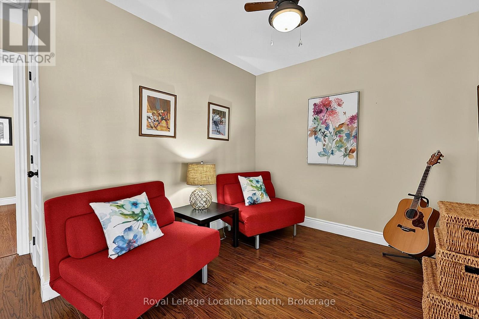 1 MOORE AVENUE - 24