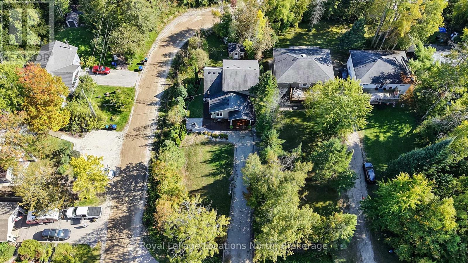 1 MOORE AVENUE - 40