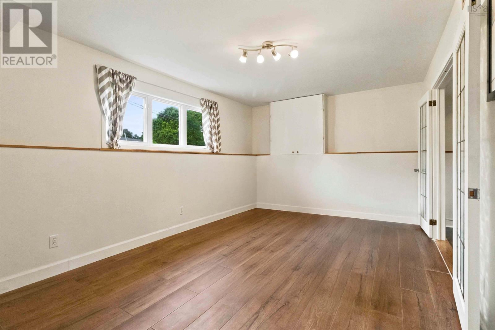 68 Flamingo Drive - Image 25