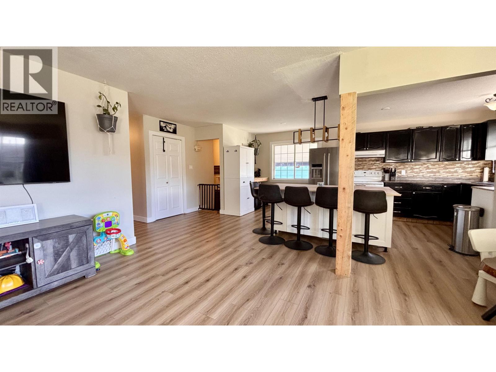 40 DEASE STREET - 6