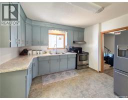 242 6th Avenue E, Melville, SK S0A2P0 Photo 20