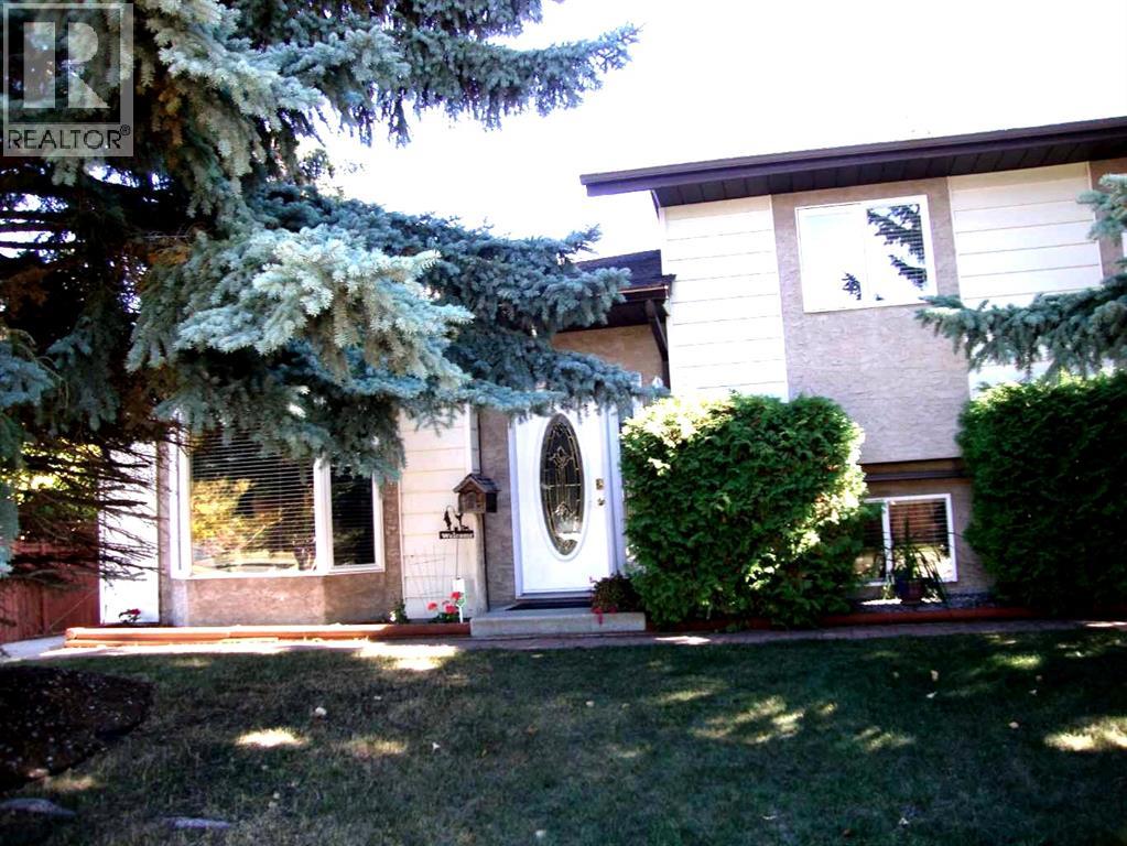 Listing photo – 9 Ray Avenue, Red Deer