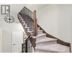 41 Amulet Way, Whitby, ON L1R0R5 Photo 9