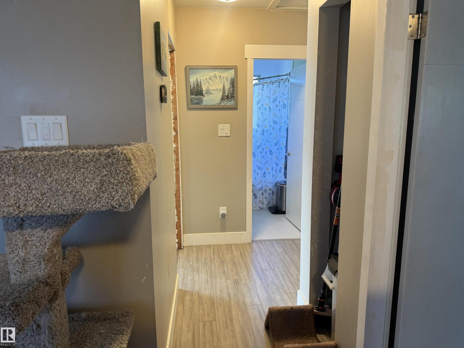 9246 154 ST NW - Image 23