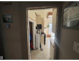9246 154 St Nw, Edmonton, AB T5R1T5 Photo 20