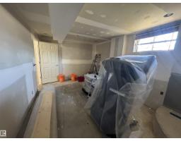 9246 154 St Nw, Edmonton, AB T5R1T5 Photo 35