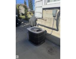 9246 154 St Nw, Edmonton, AB T5R1T5 Photo 44