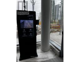 1803 - 448 Burnhamthorpe Road, Mississauga, ON L5B0R4 Photo 6