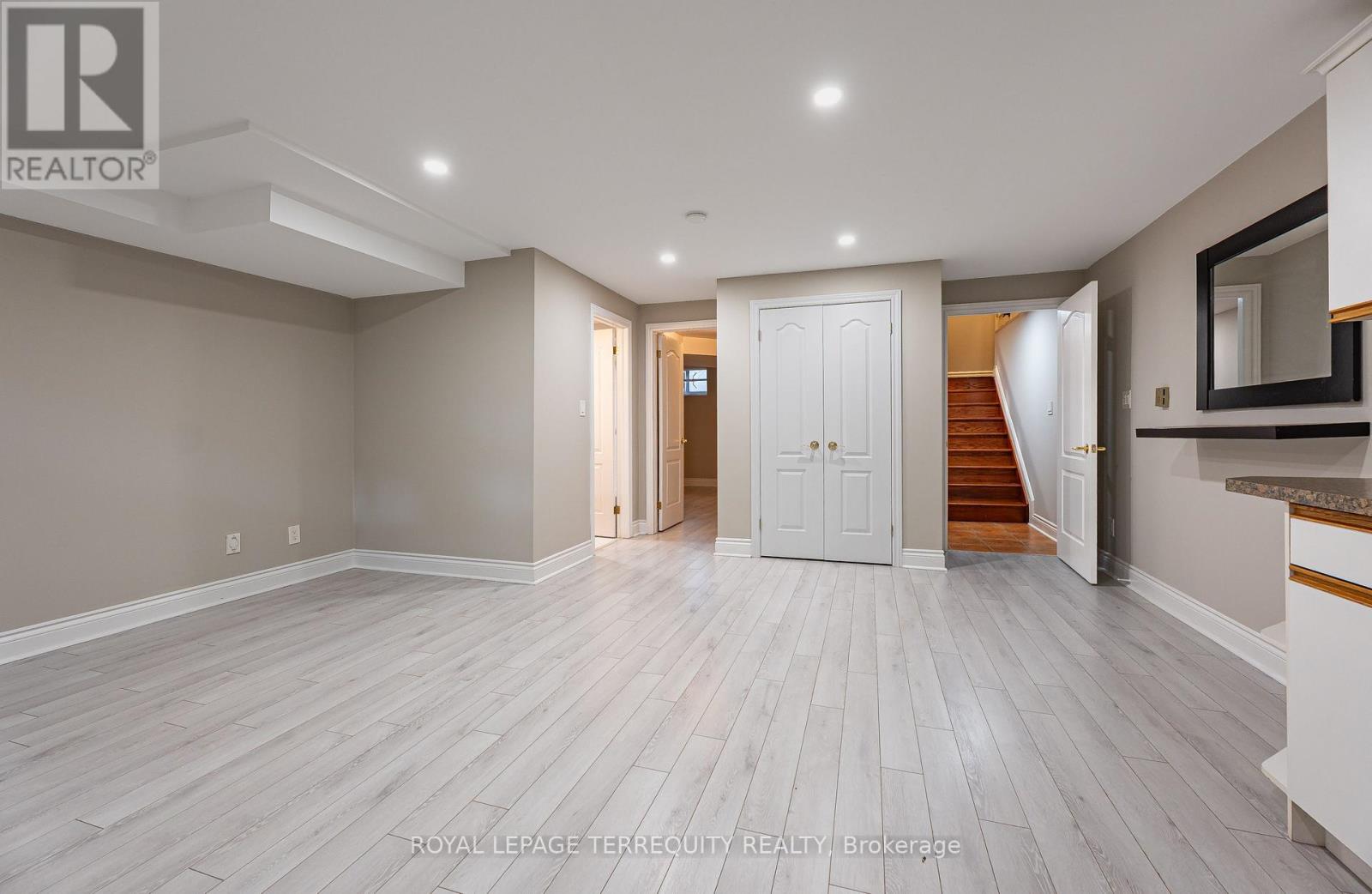 263 Windermere Avenue, Toronto, ON photo 32