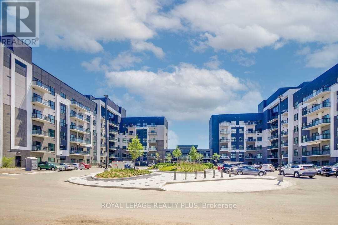 238 - 102 GROVEWOOD COMMON CIRCLE, Oakville (GO Glenorchy)
