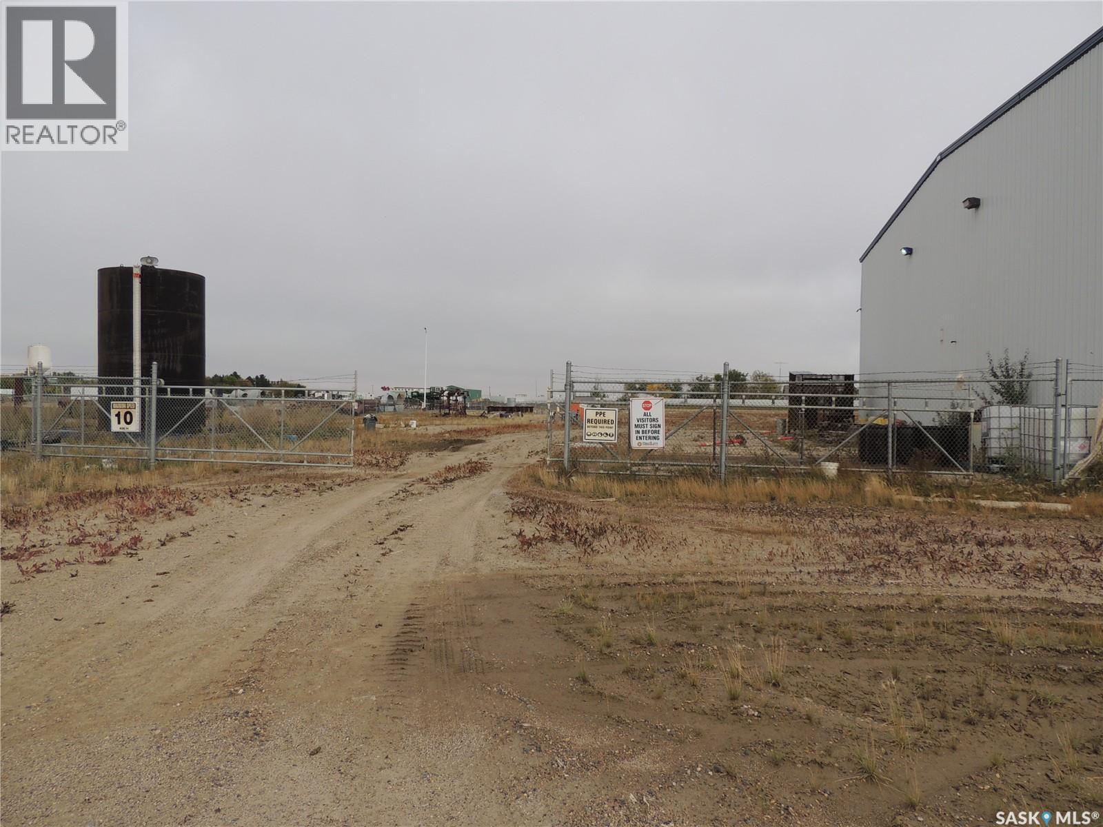 101 Jahn STREET, Estevan Rm No. 5 — photo 2