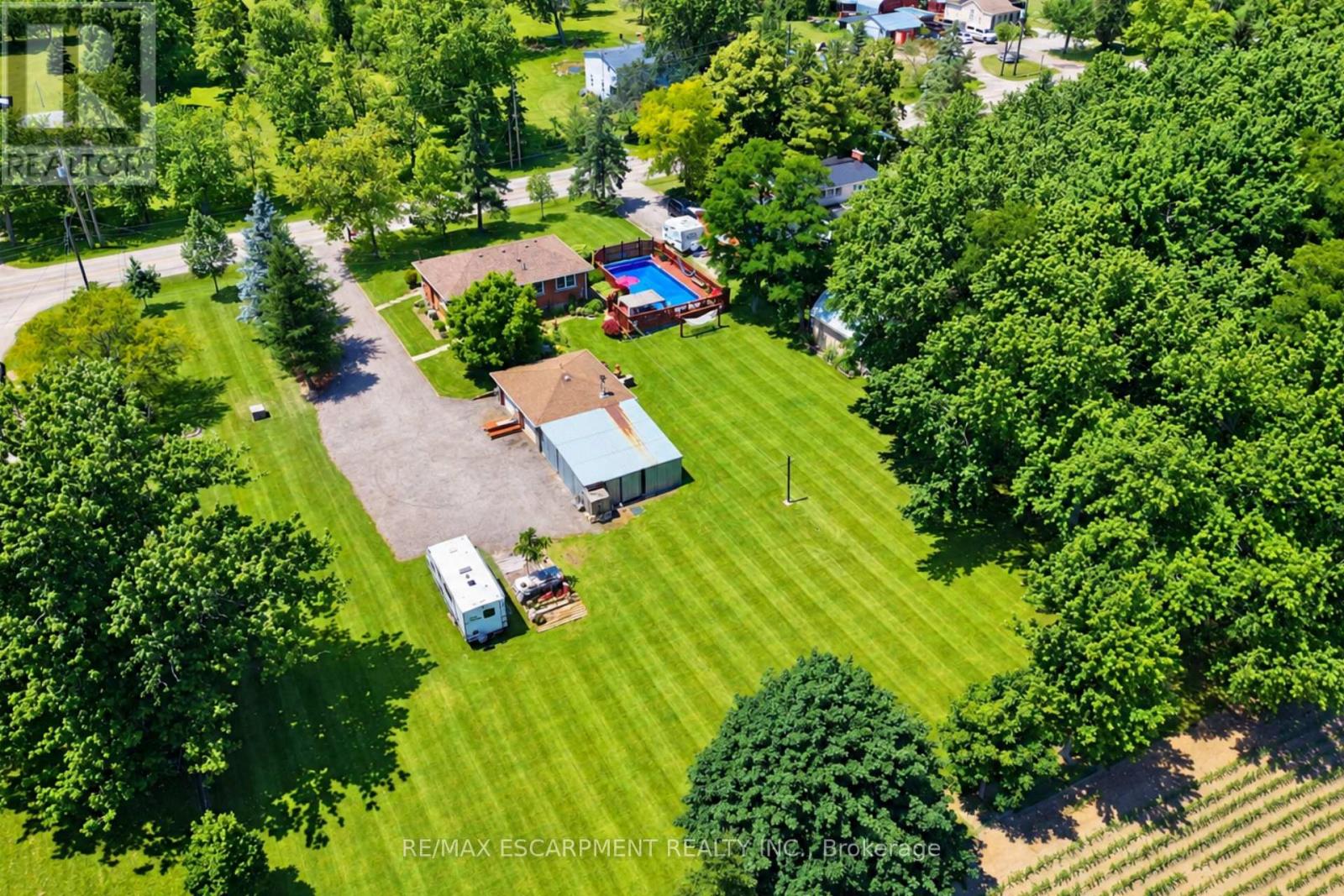 1065 Woodburn Road, Hamilton, ON photo 45