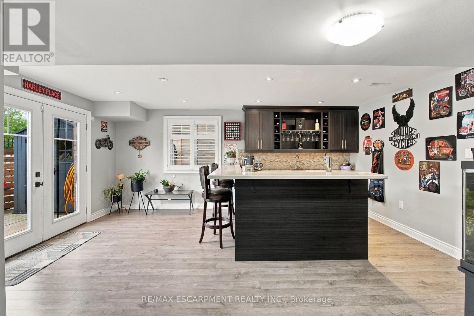 19 BROOKSIDE TERRACE - 31
