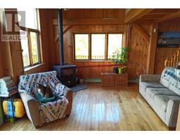 Mud room - 7980 Highway 16, Halfway Cove, NS B0H1N0 Photo 12