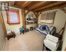 Games room - 7980 Highway 16, Halfway Cove, NS B0H1N0 Photo 15