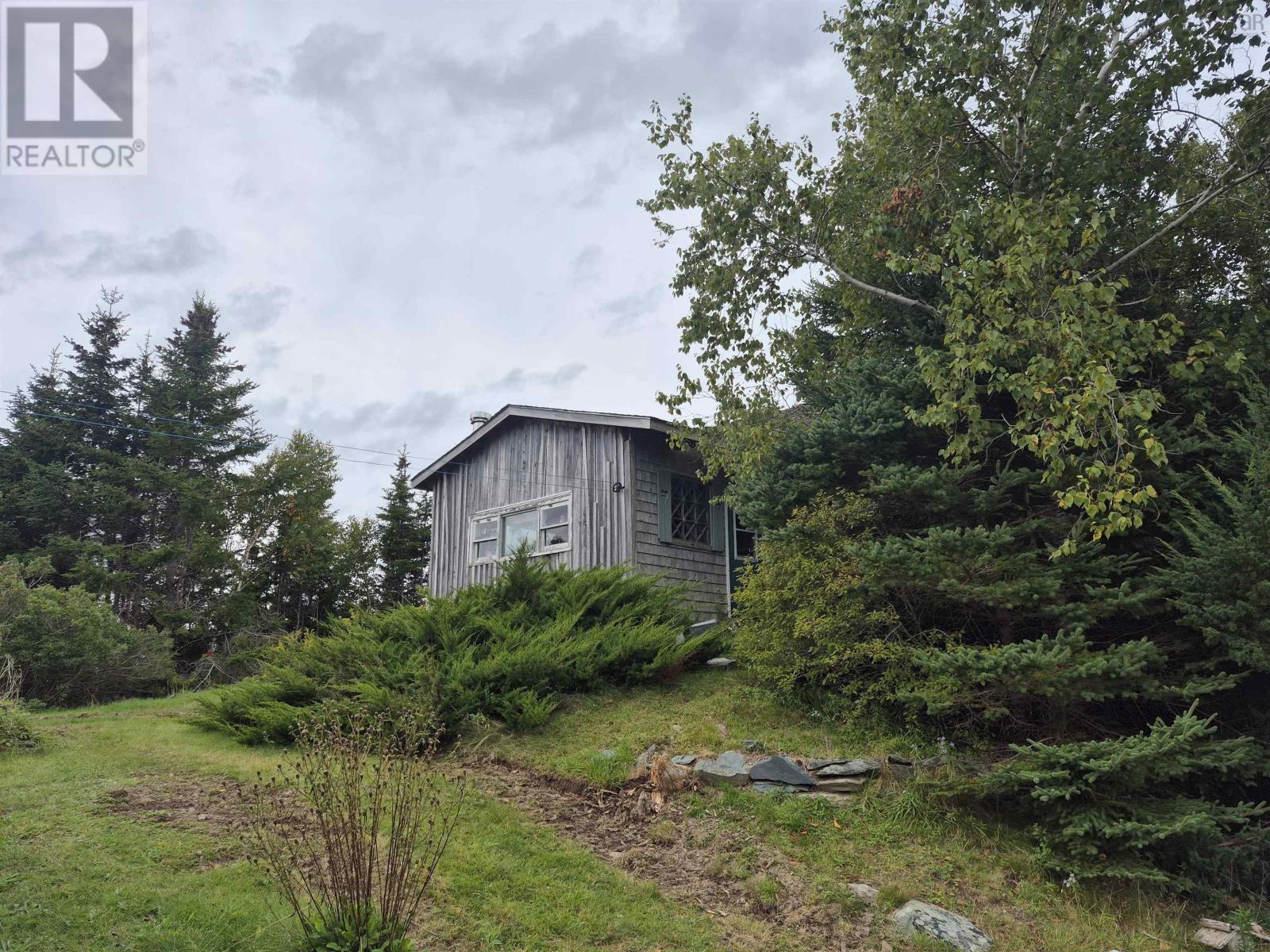 4578 Highway 7 - 27
