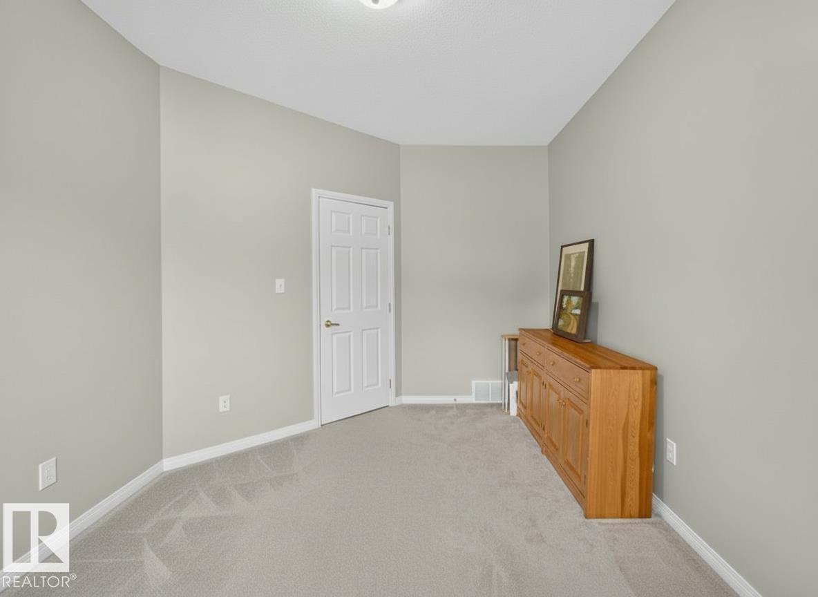 10356 147 ST NW - 26
