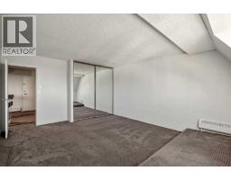 2911, 221 6 Avenue SE - photo 29