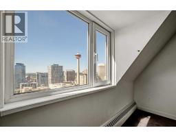 2911, 221 6 Avenue SE - photo 31