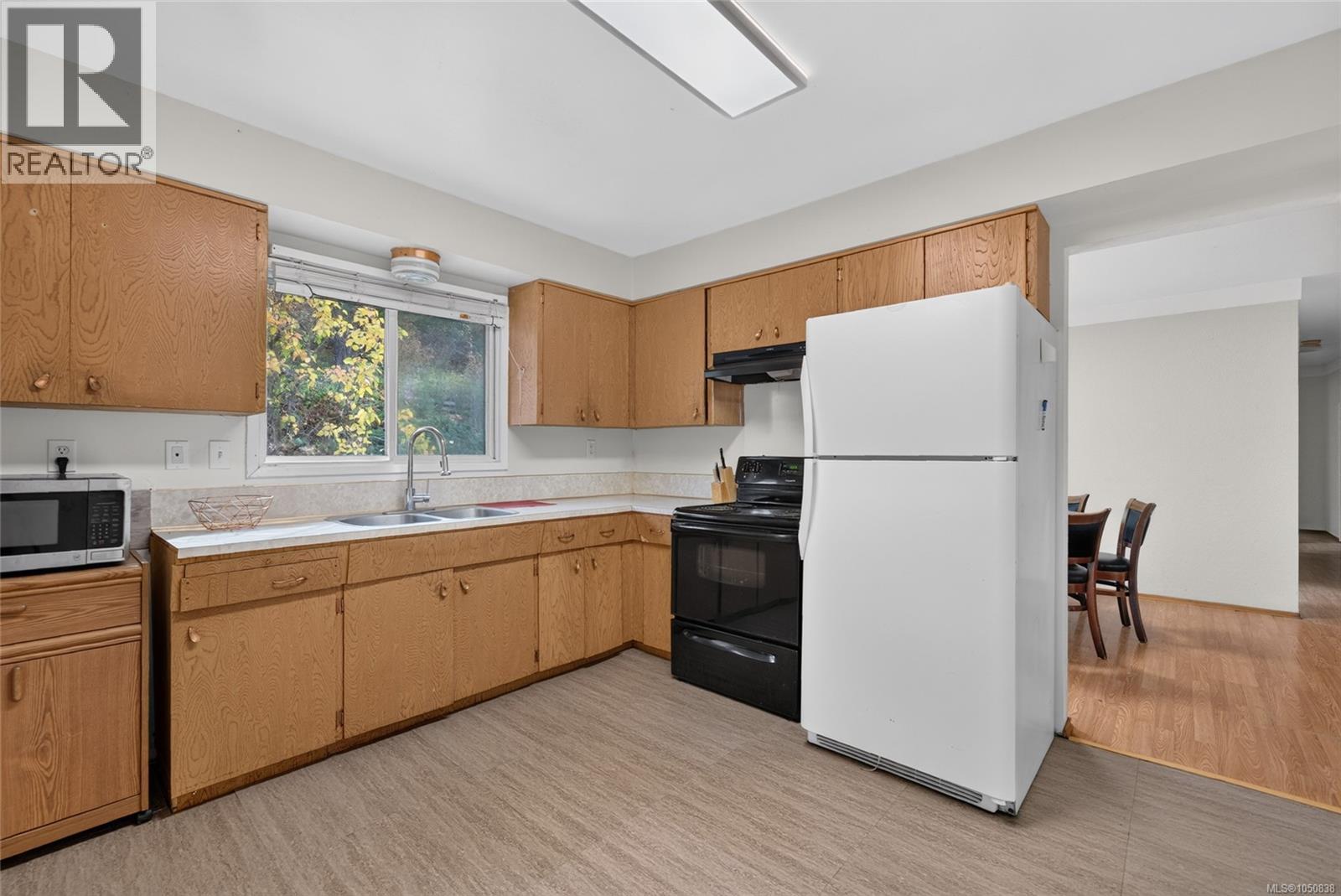  4439 Blenkinsop Road, Saanich
