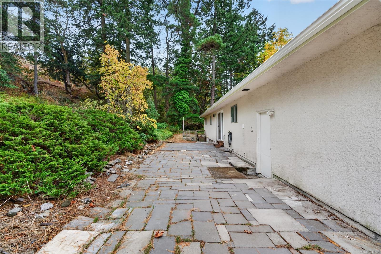 4439 Blenkinsop Rd - 35