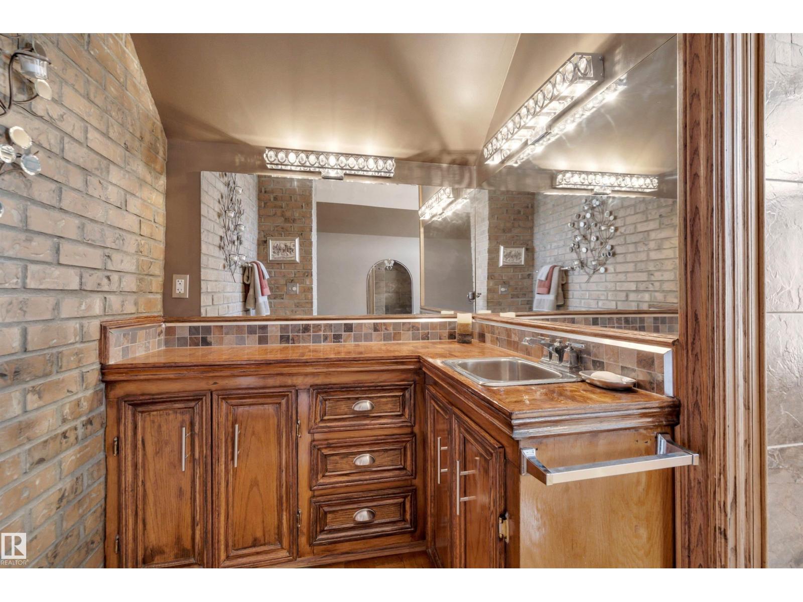 [private address] - Image 6
