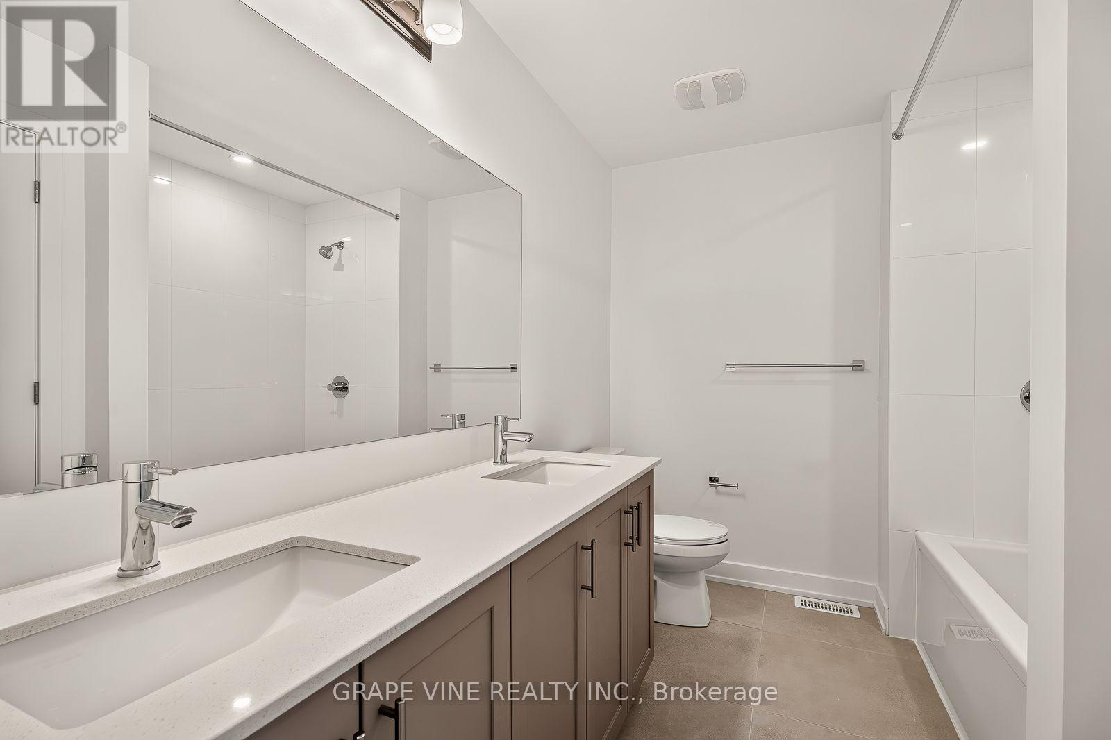 738 CAMINAR TERRACE - 30