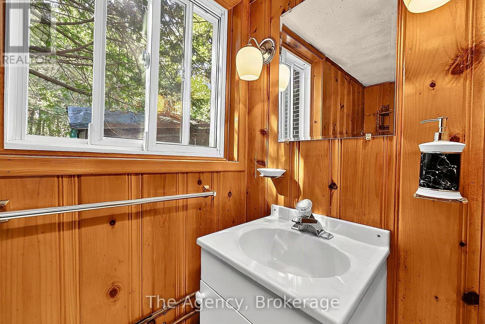38 PINE STREET - Image 25