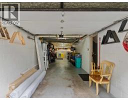 17 2422 Hawthorne Avenue, Port Coquitlam, BC V3C6K7 Photo 25