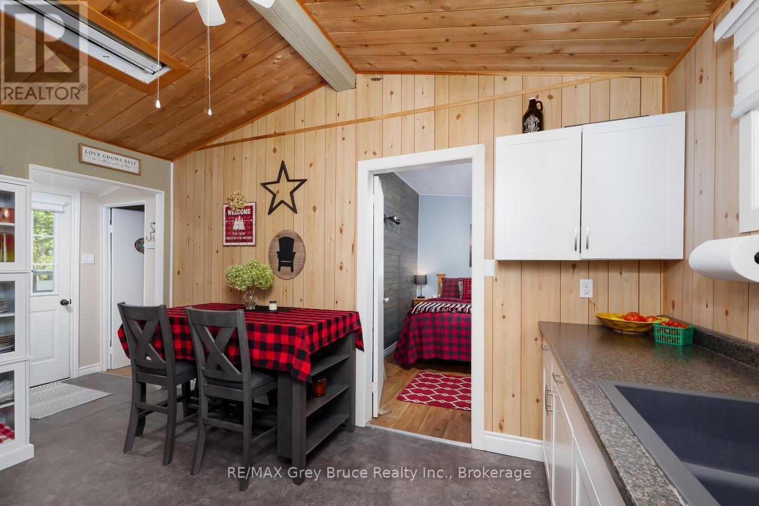 1326 SECOND AVENUE S - 13