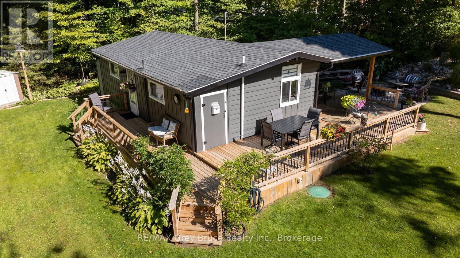 1326 SECOND AVENUE S - 38