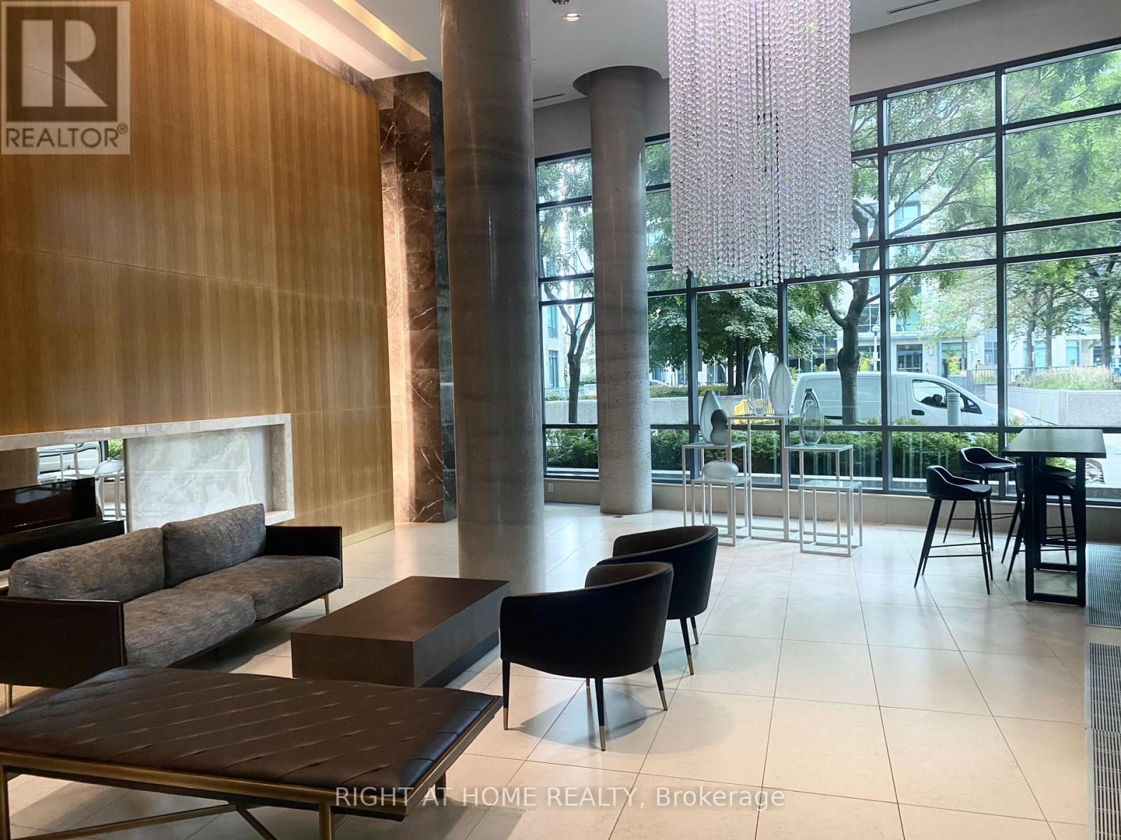 613 - 215 FORT YORK BOULEVARD, Toronto (Niagara) — photo 3