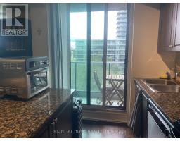 615 Fort York Boulevard, Toronto, ON M5V4A2 Photo 9