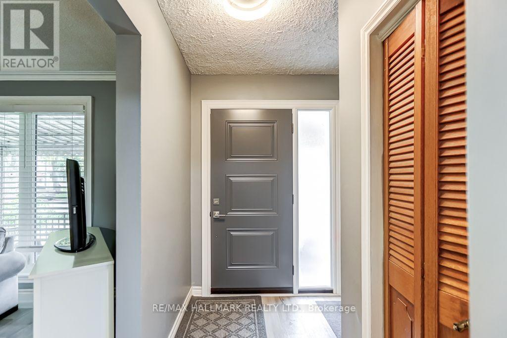 39 CALUMET CRESCENT, Toronto (Woburn) — photo 2
