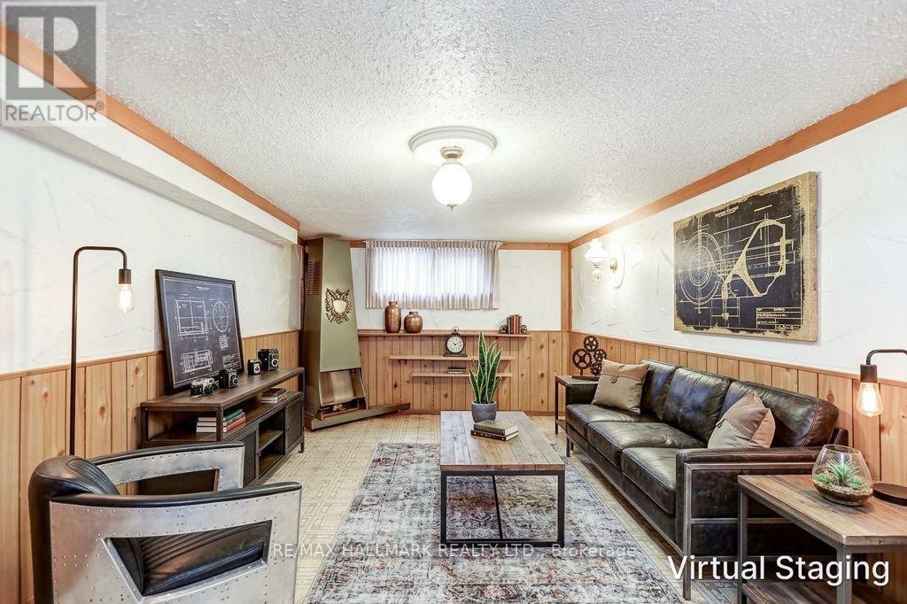 39 CALUMET CRESCENT - Image 29