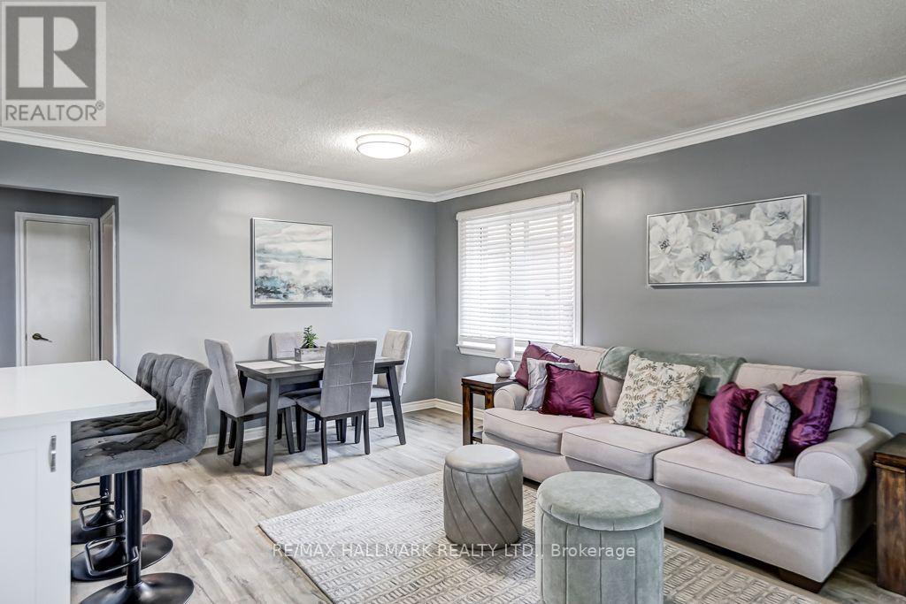 39 CALUMET CRESCENT - 5