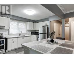 39 Calumet Crescent, Toronto, ON M1H1W4 Photo 12