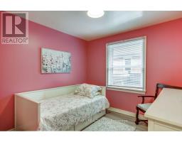 39 Calumet Crescent, Toronto, ON M1H1W4 Photo 14