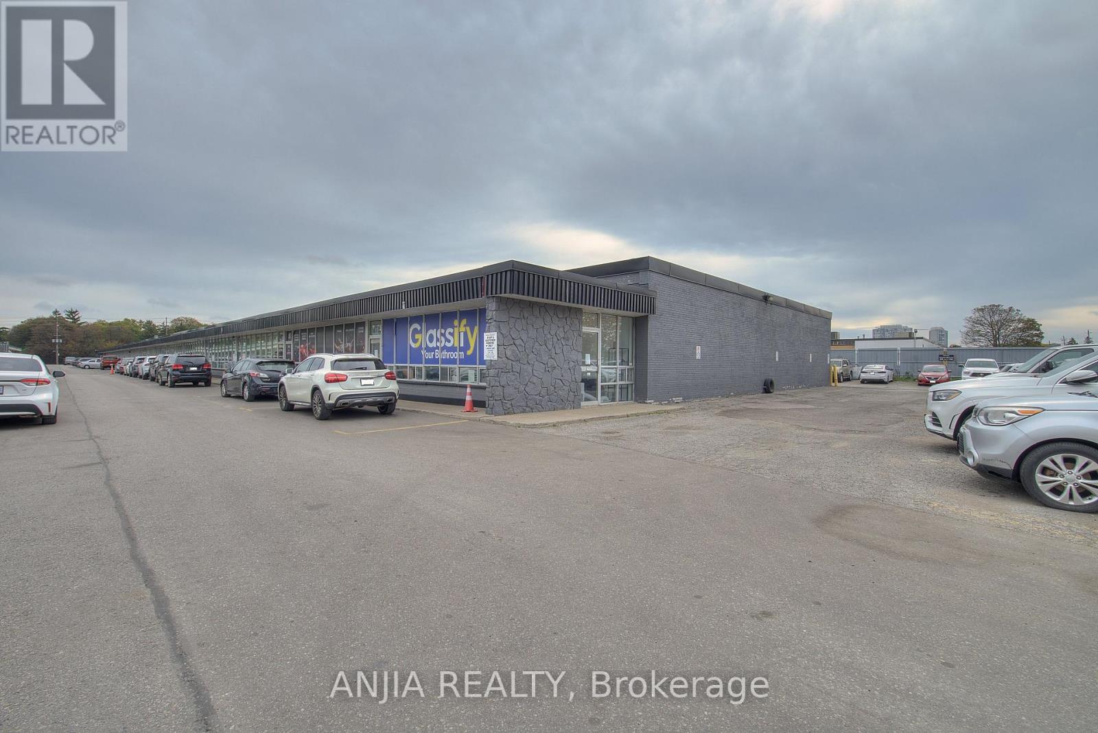 17 - 1710 MIDLAND AVENUE, Toronto (Dorset Park)