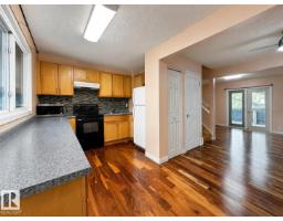 Recreation room - 1704 37 St Nw, Edmonton, AB T6L2R7 Photo 7