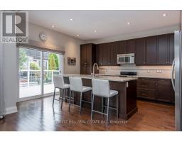 Kitchen - 36 - 10 Invermara Court, Orillia, ON L3V0B7 Photo 7