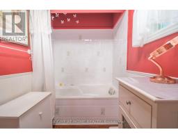 1602 County 92 Road, Springwater, ON L0L1P0 Photo 23