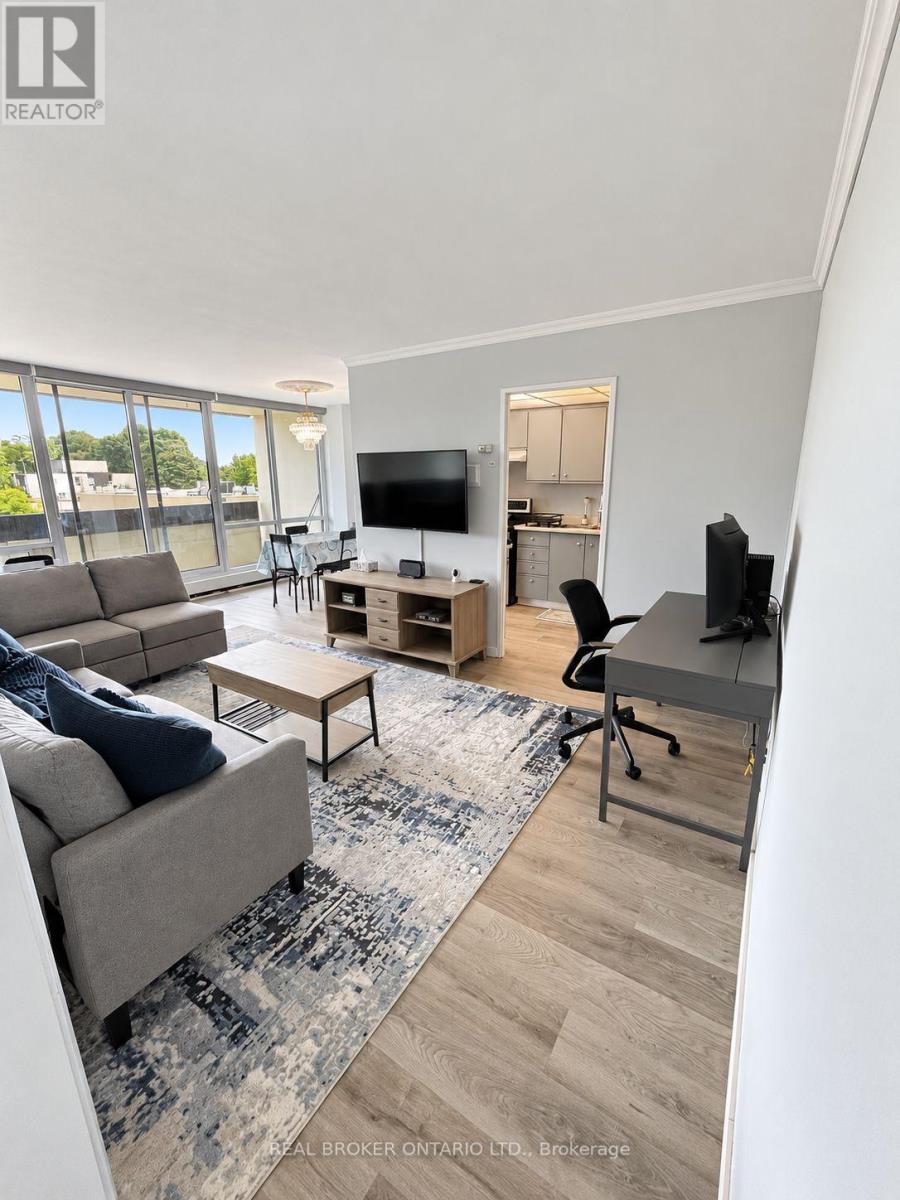414 - 455 SENTINEL ROAD, Toronto (York University Heights)
