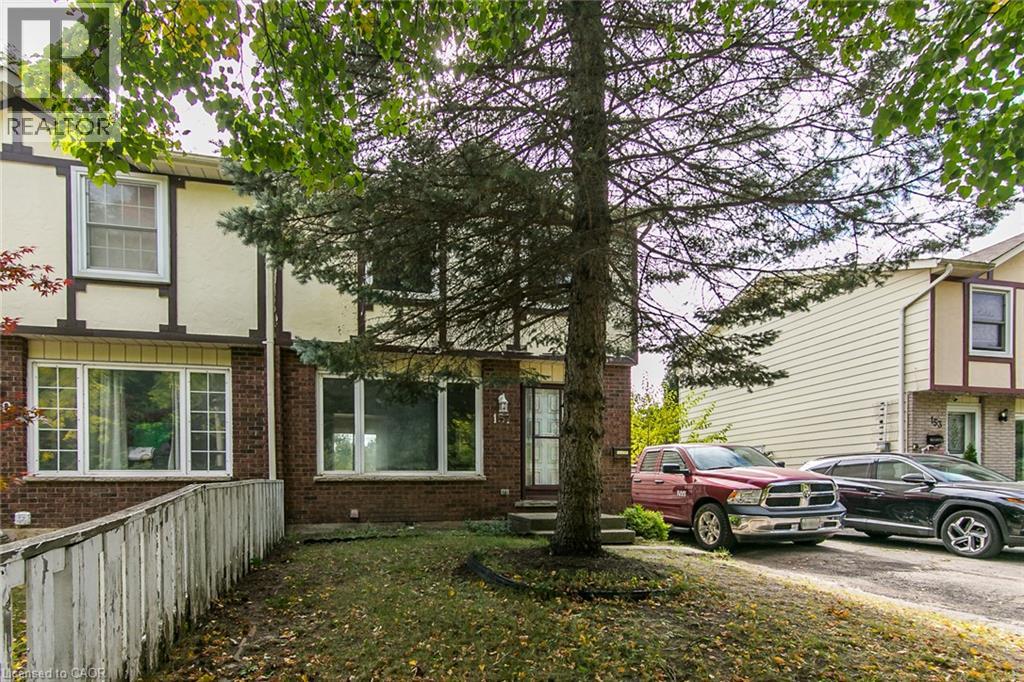 157 OLD CARRIAGE Drive - 1