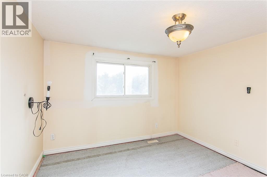 157 OLD CARRIAGE Drive - 23