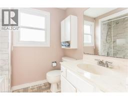 157 Old Carriage Drive, Kitchener, ON N2P1H5 Photo 30