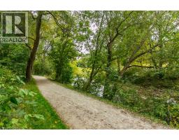 157 Old Carriage Drive, Kitchener, ON N2P1H5 Photo 46