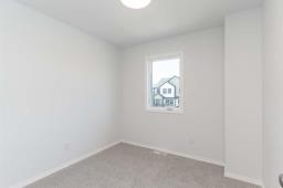 149 Brightview Avenue, Winnipeg, MB R2C5W8 Photo 12