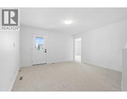 Foyer - 302 Baneberry Way Sw, Airdrie, AB T4B5R9 Photo 15